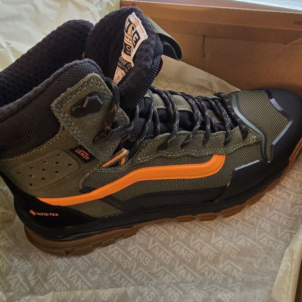 Vans Men's High-Top Boots - Black, Orange, and Green
